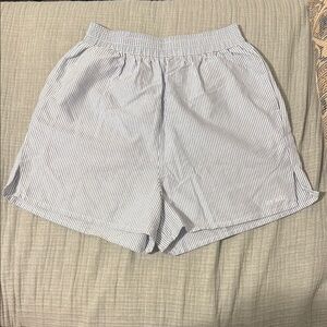 Djerf Avenue breezy short